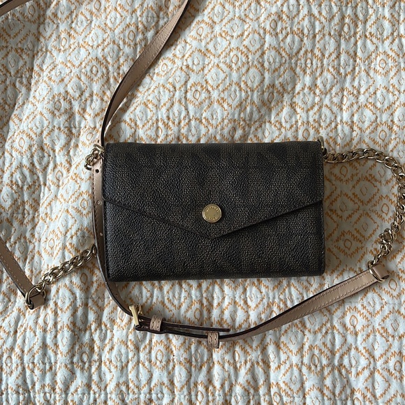 Michael Kors Handbags - Michael Kors - Crossbody